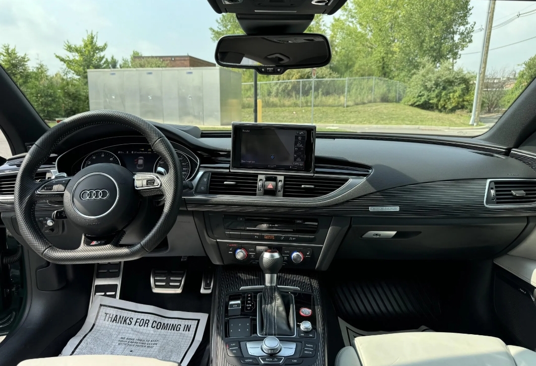 2016 AUDI RS7