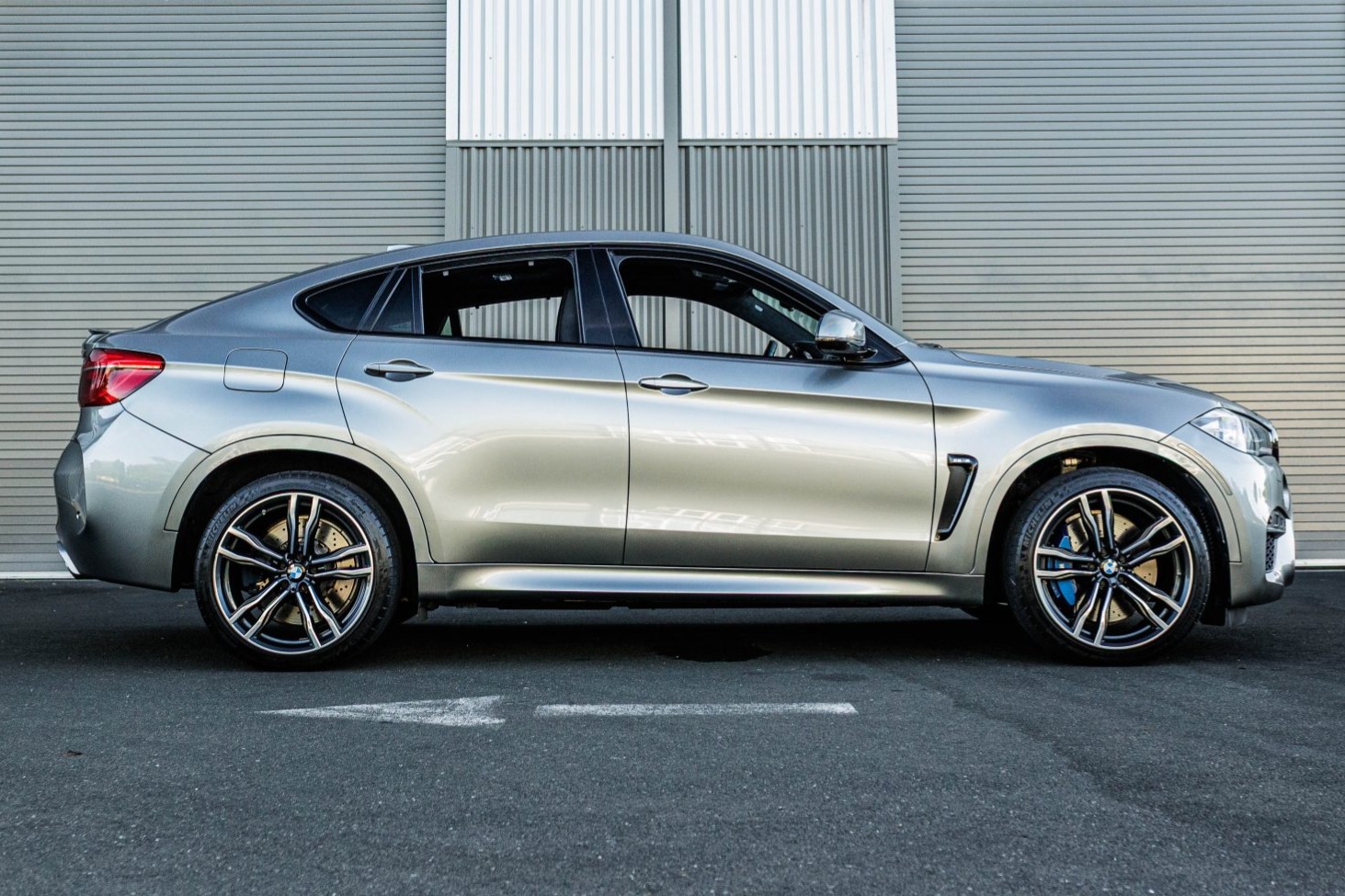 2017 BMW X6