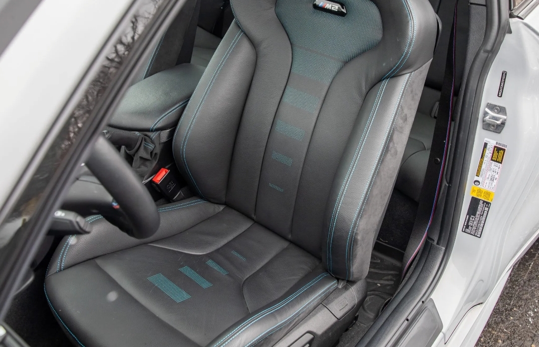2019 BMW M2