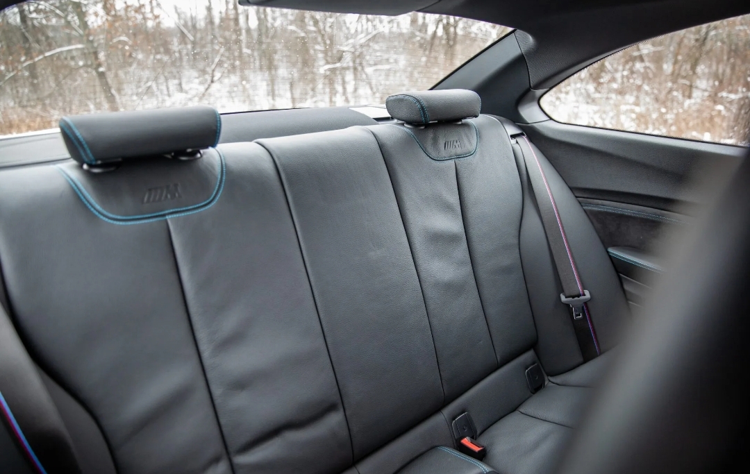 2019 BMW M2