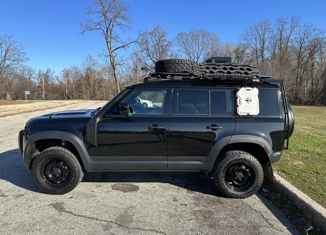 2022 LAND ROVER DEFENDER L663