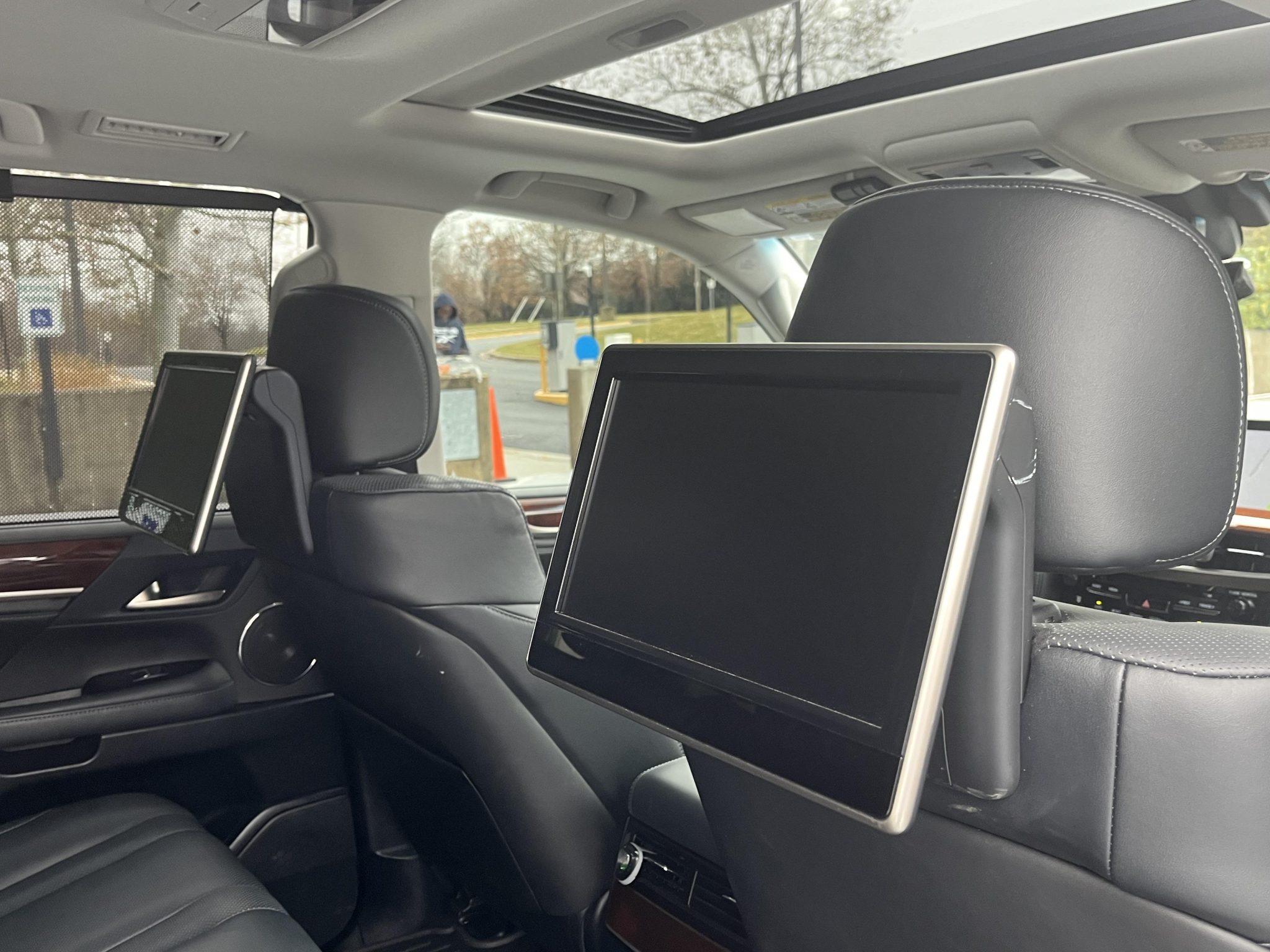 2016 Lexus LX570